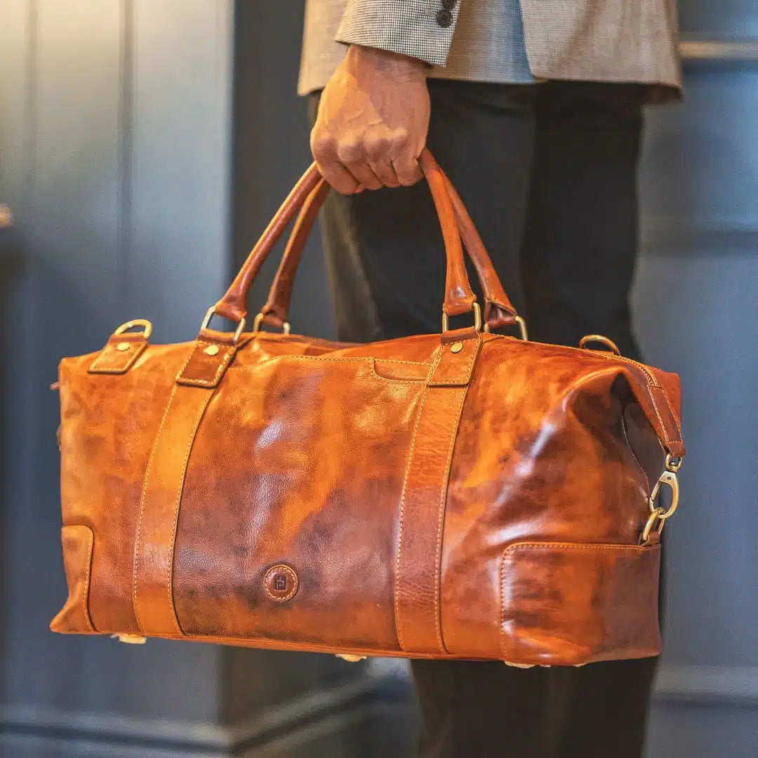 The Best Mens Leather Travel Bag - Primehide Orion Holdall